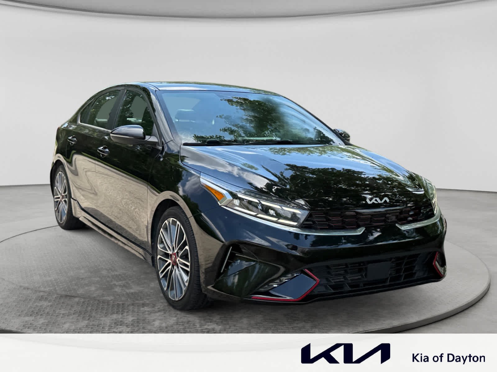 Certified Used 2022 Aurora Black Kia GT image 3