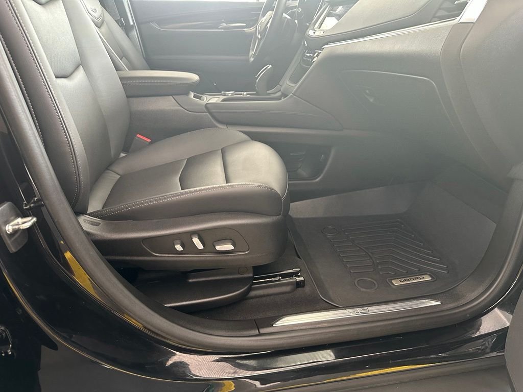 Used 2023 Black Cadillac Premium Luxury image 38