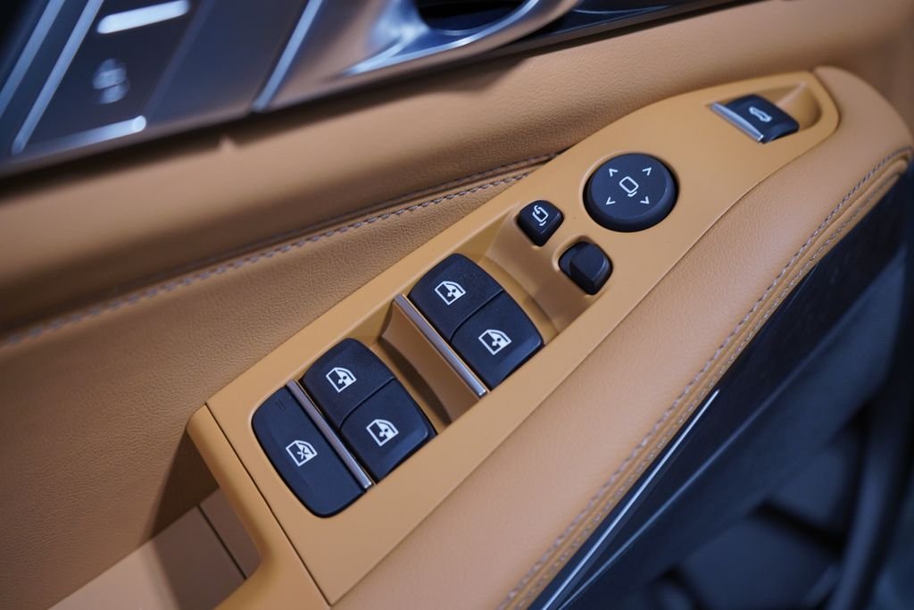 New 2027 Gray Metallic BMW xDrive40i image 22
