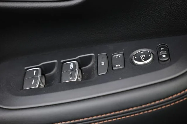 Used 2025 Nordic Forest Pearl Honda Sport image 18