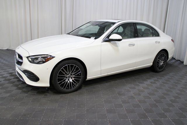 2025 Mercedes-Benz C-Class Sedan C 300 - Photo 37
