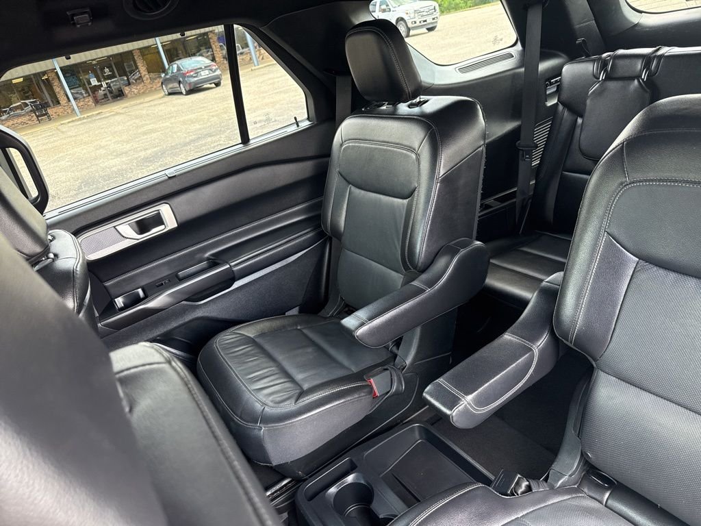 Used 2020 Silver Ford Limited image 14