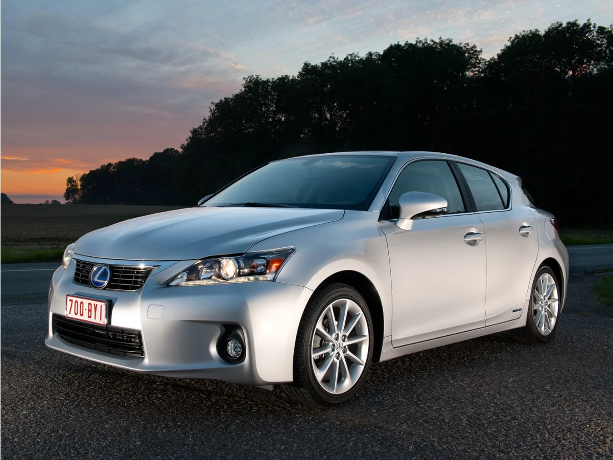2012 Lexus CT 200h's photo