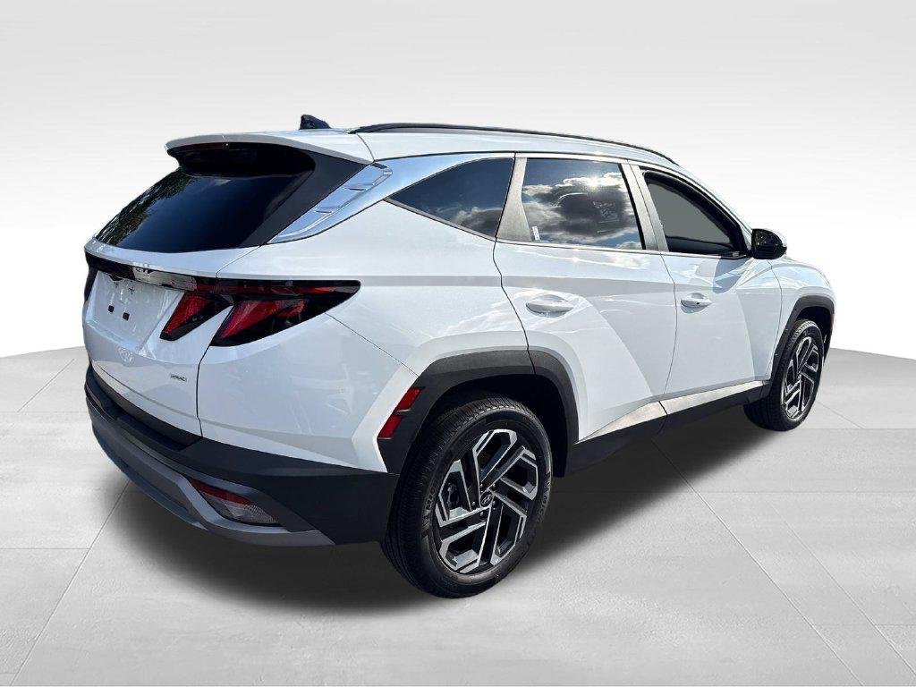 New 2026 White Hyundai SEL Plus AWD image 5