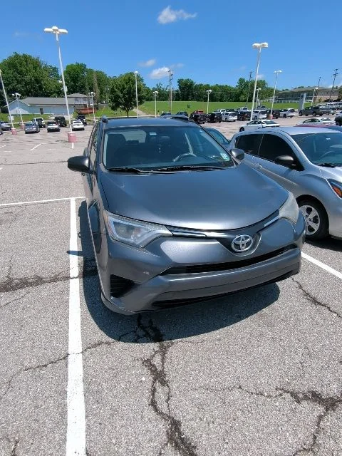 Used 2016 Gray Toyota LE image 6