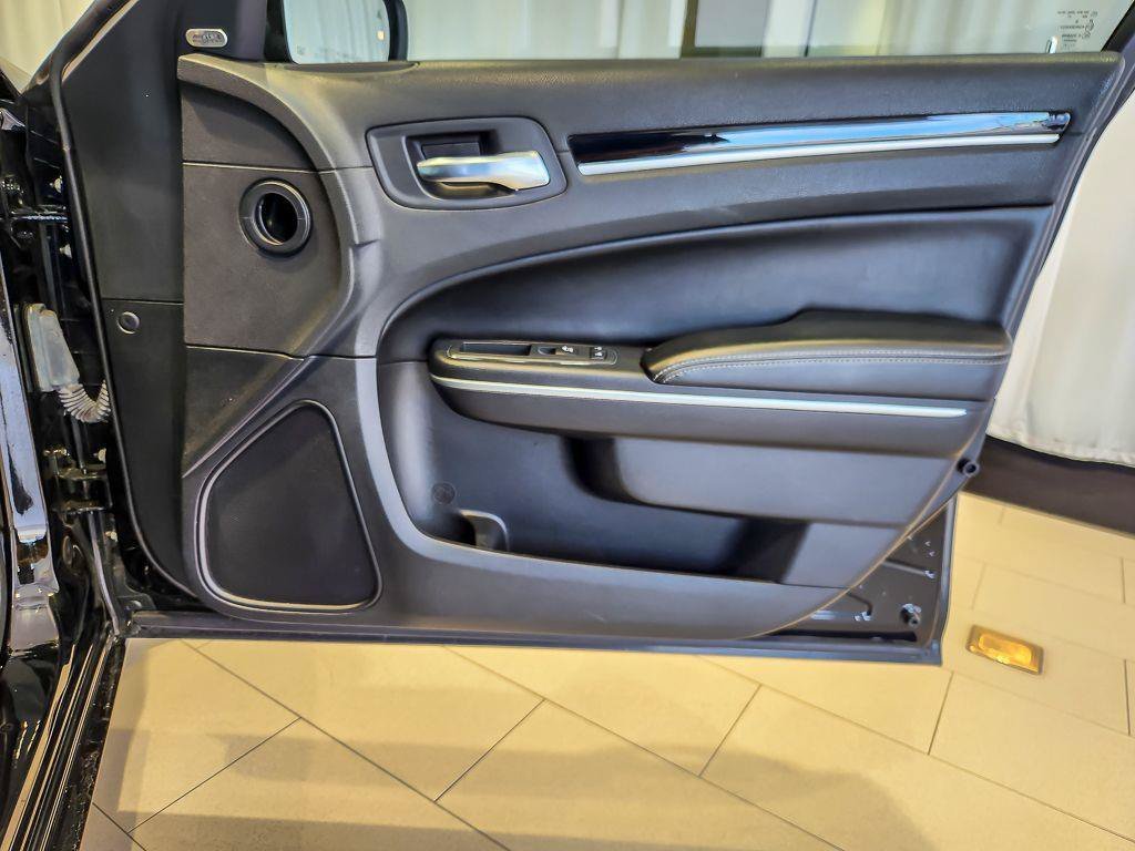 Used 2021 Gloss Black Chrysler S image 21