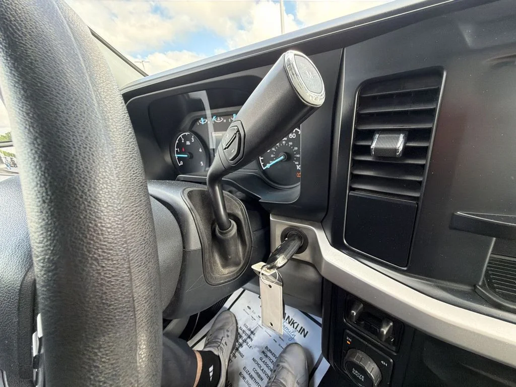Used 2024 White Ford XLT image 25