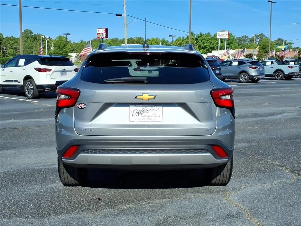 Used 2025 Sterling Gray Metallic Chevrolet LT image 16