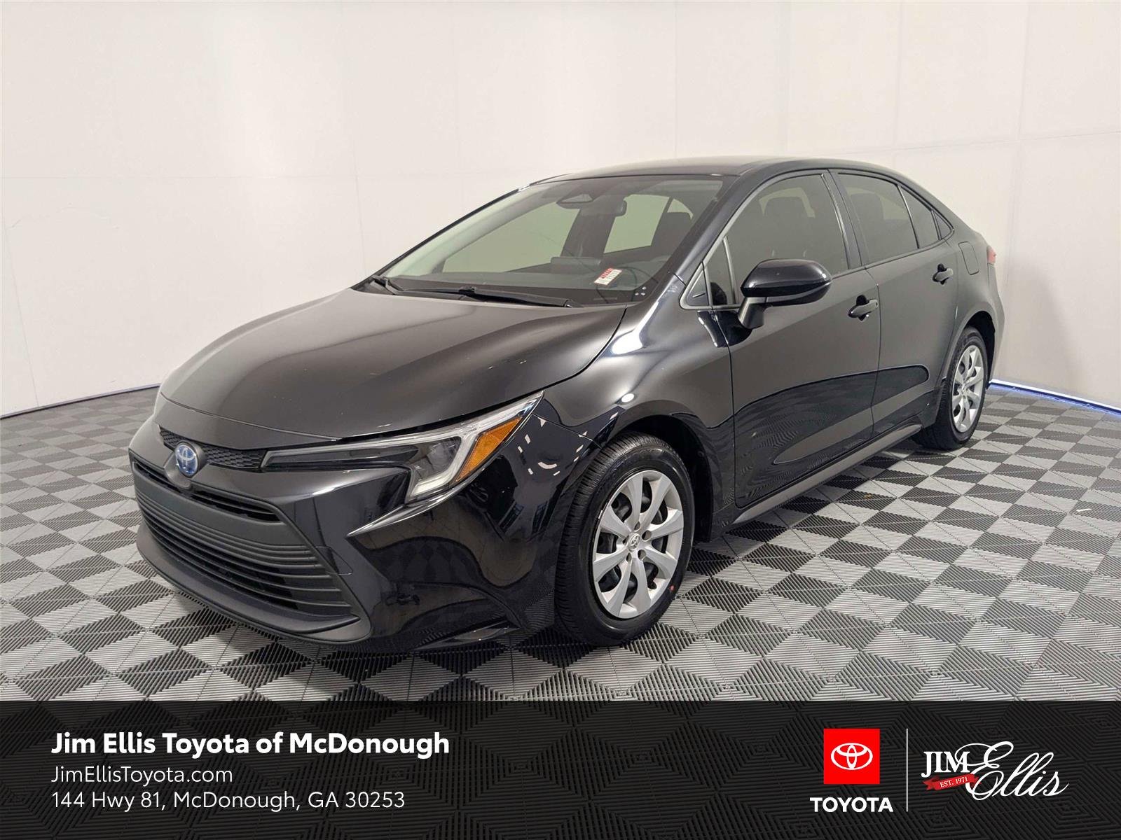 2024 Toyota Corolla LE Hybrid CVT's photo