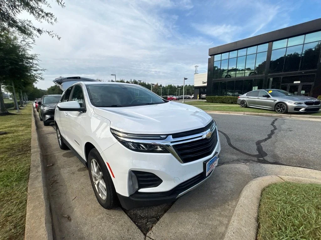 Used 2023 White Chevrolet LT image 8