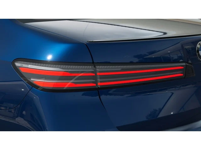 New 2027 Tanzanite Blue II Metallic BMW  image 8