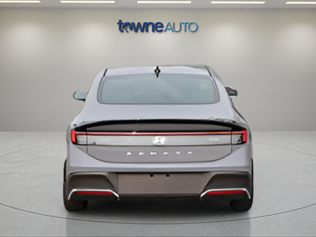 Used 2026 Blue Hyundai SE image 5