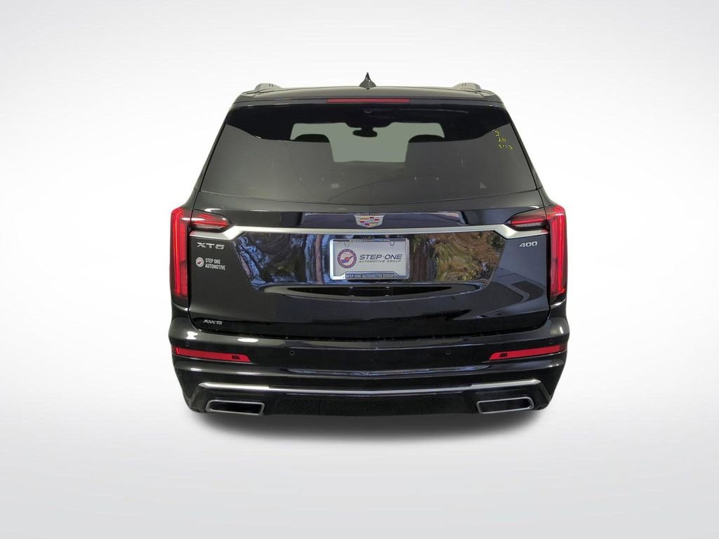 Certified Used 2025 Stellar Black Metallic Cadillac Premium Luxury image 5