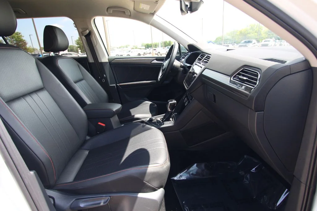 Used 2024  Volkswagen 2.0T Wolfsburg Edition image 8
