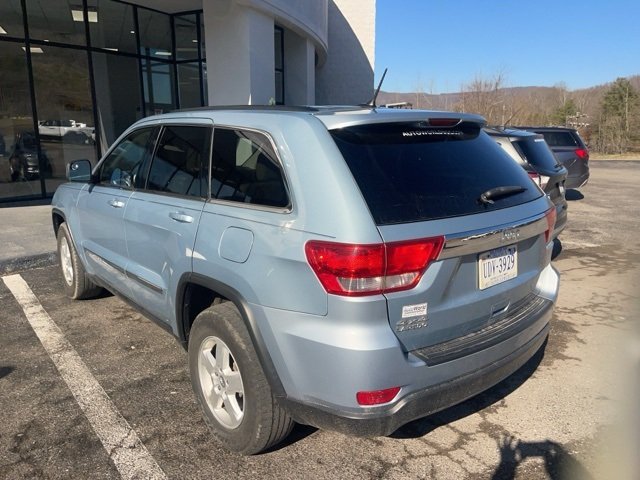 Used 2013 Jeep Grand Cherokee Laredo with VIN 1C4RJFAG2DC557340 for sale in Middlesboro, KY