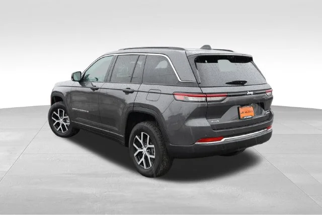 Certified Used 2024 Gray Jeep Limited image 7