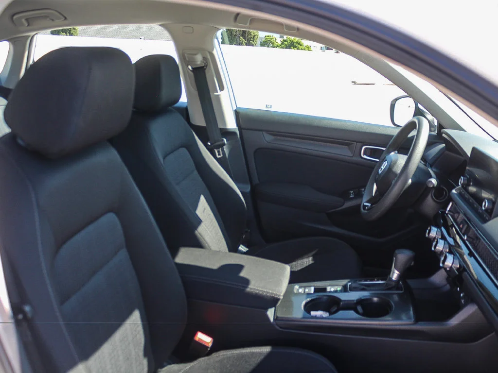 2026 Honda Civic LX - Photo 17