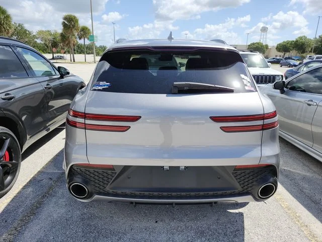 Used 2022 Silver Genesis 2.5T image 8
