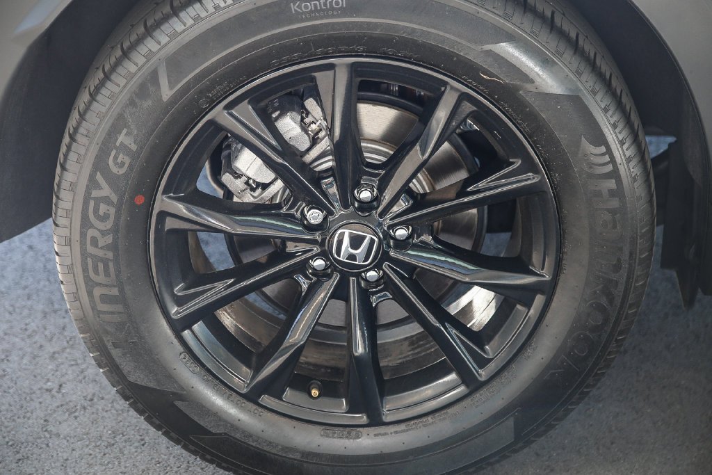 Certified Used 2025 Crystal Black Pearl Honda HYBRID 2WD SPORT-L image 9