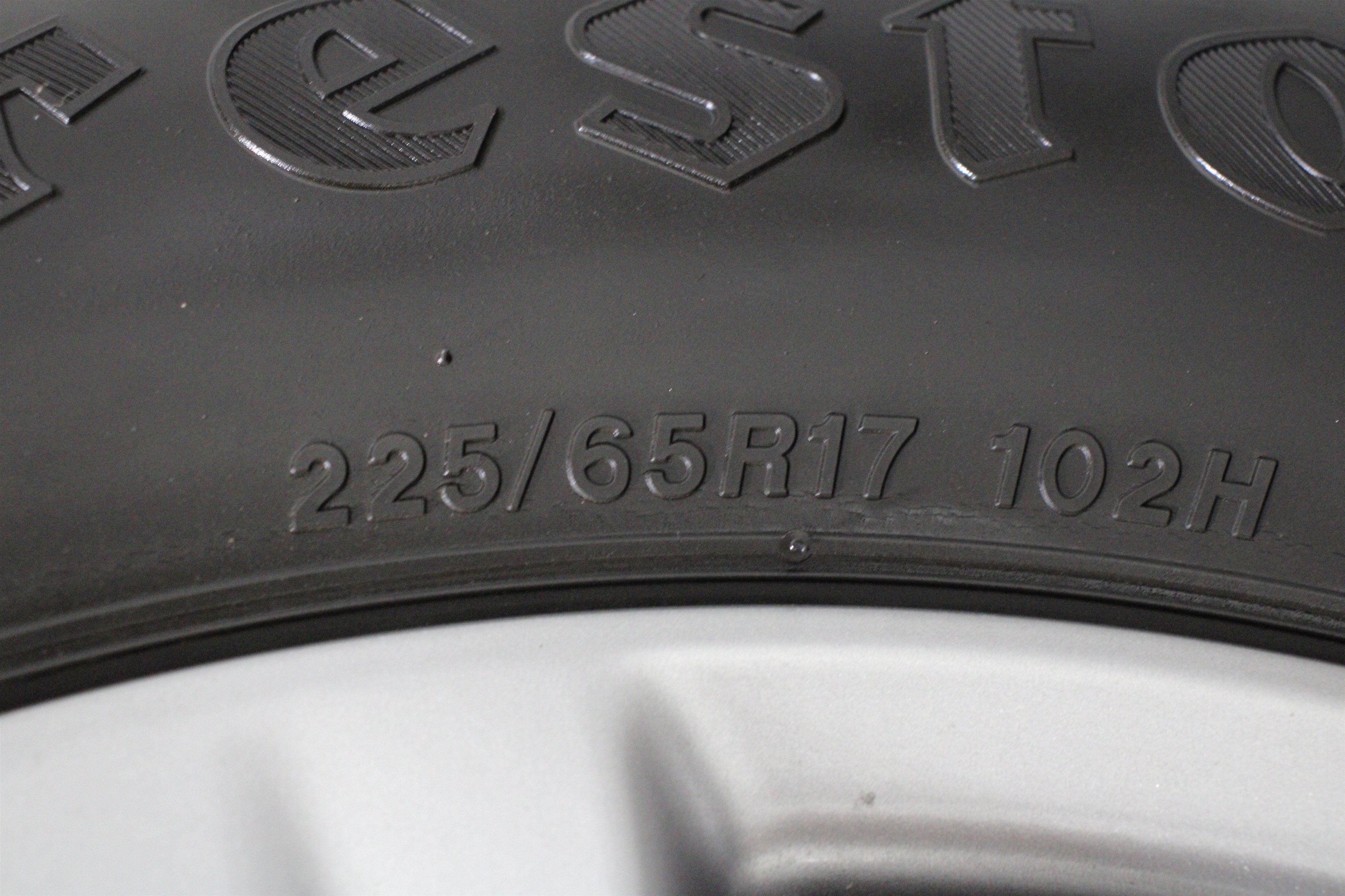 Used 2024 Magnetic Gray Metallic Toyota Hybrid LE image 39
