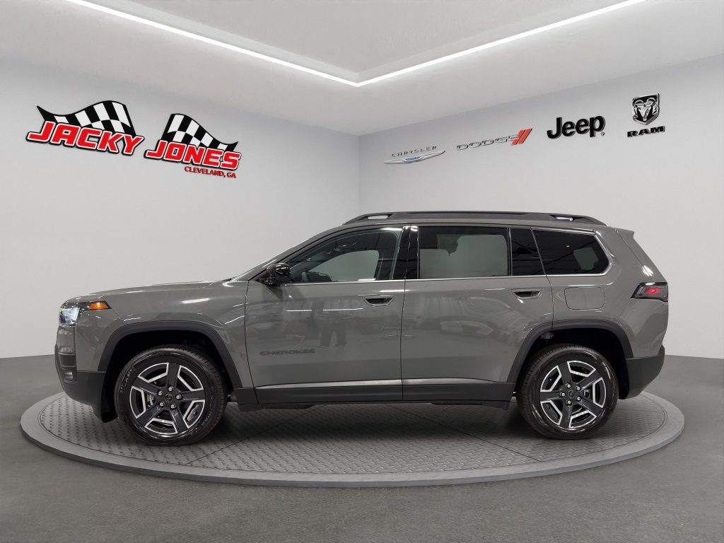 New 2026 Sting-Gray Clear-Coat Exterior Paint Jeep Laredo image 2