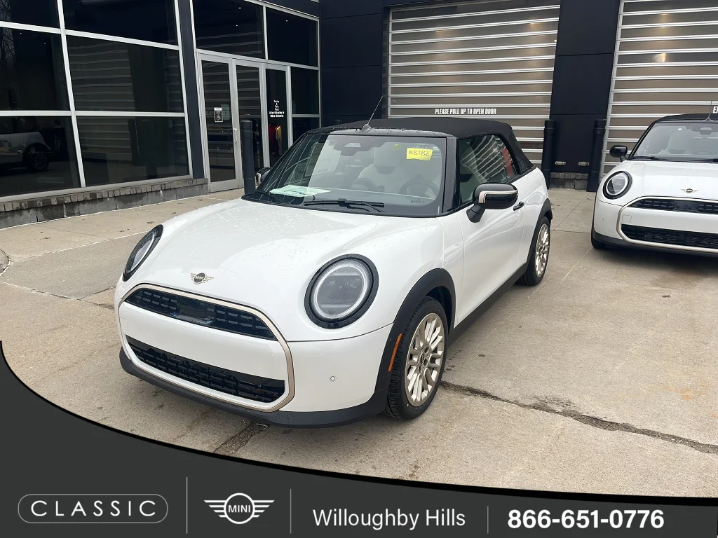 2026 MINI Convertible Cooper Signature's photo
