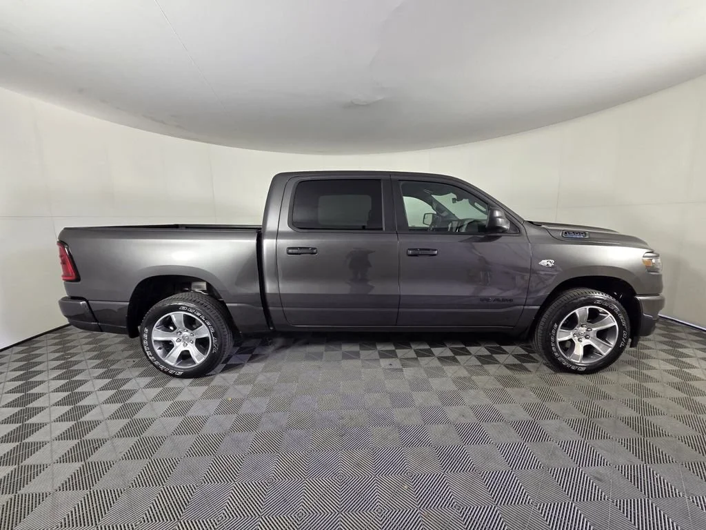 New 2026 Granite Crystal Metallic Clear-Coat Exterior Paint RAM Express image 5