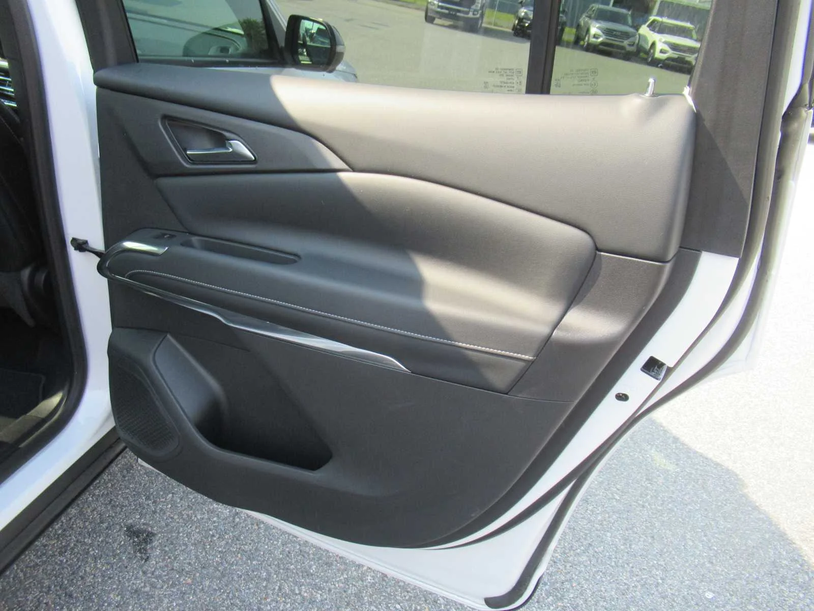 Used 2026 Summit White Chevrolet FWD LT image 16