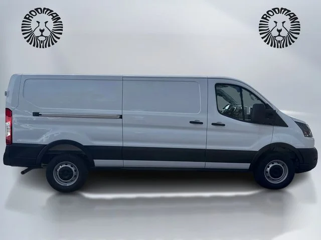 New 2025 Oxford White Ford Cargo Van image 5