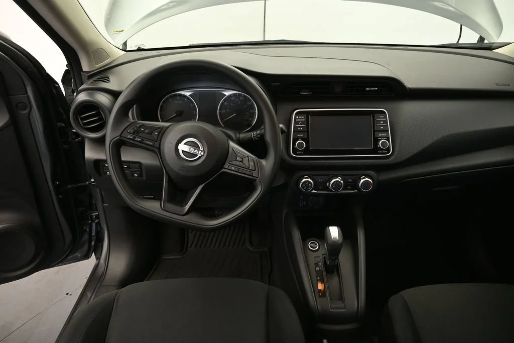 Certified Used 2025 Gun Metallic Nissan S image 23