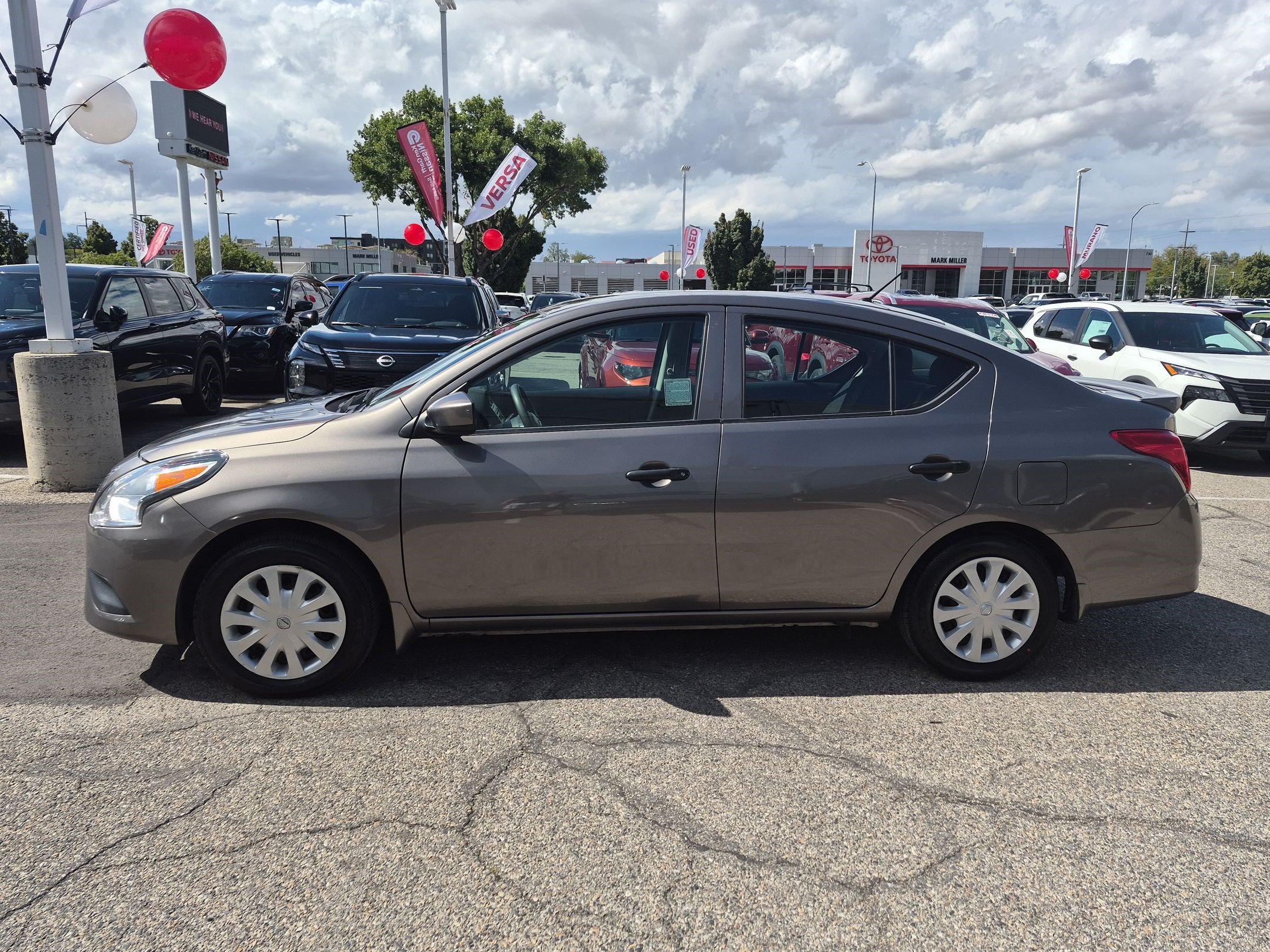 Used 2017 Titanium Nissan S Plus image 7