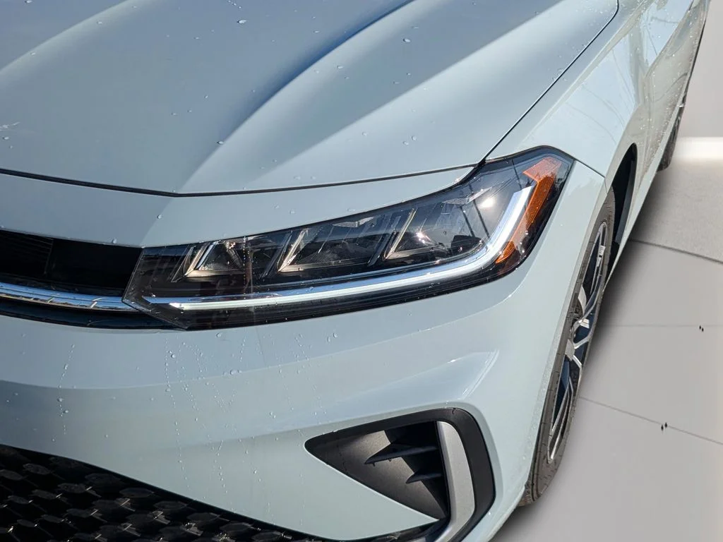 New 2026 Gray Volkswagen 1.5T SE image 7