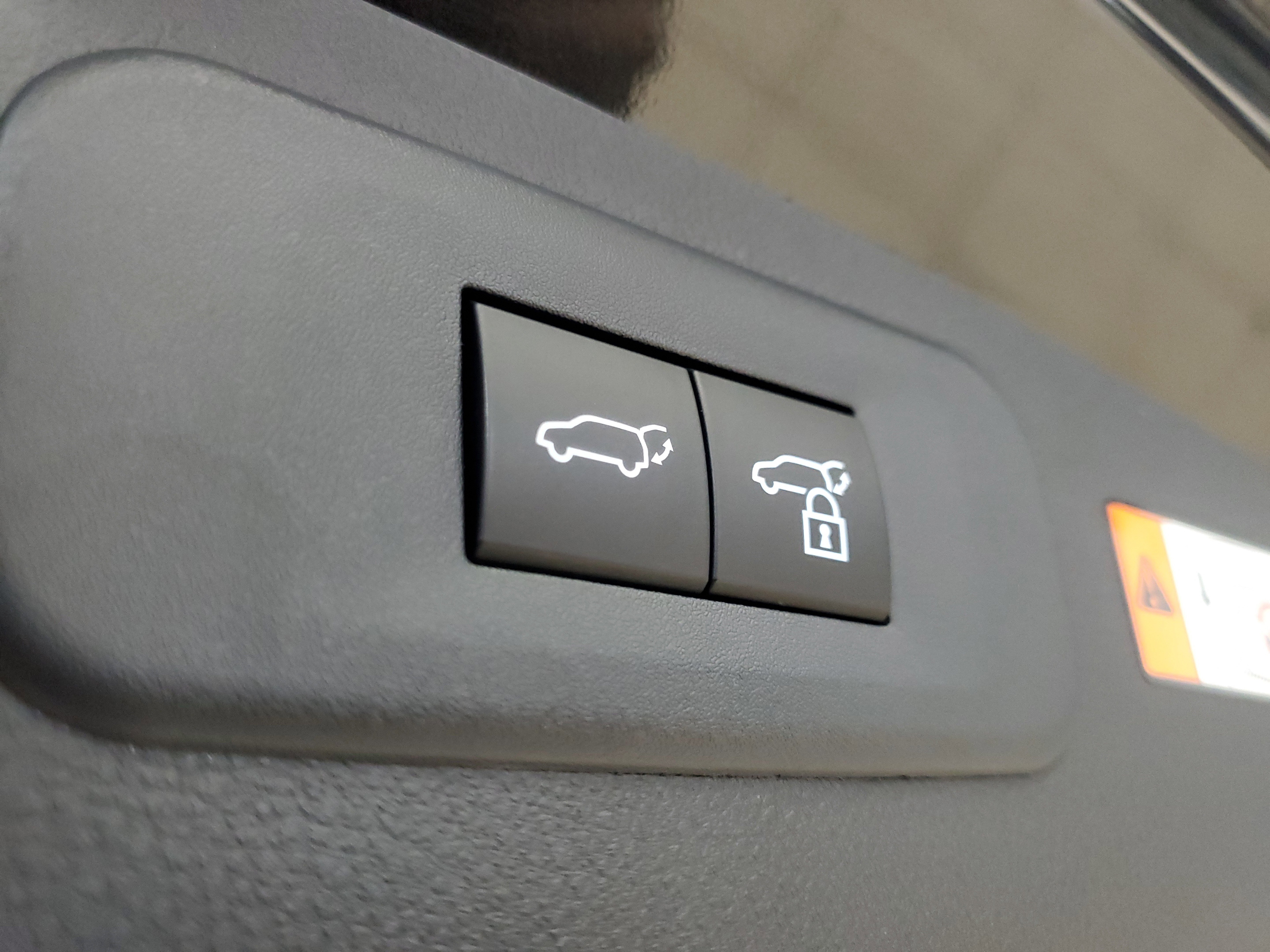 Used 2024  Lexus NX 250 Premium image 11