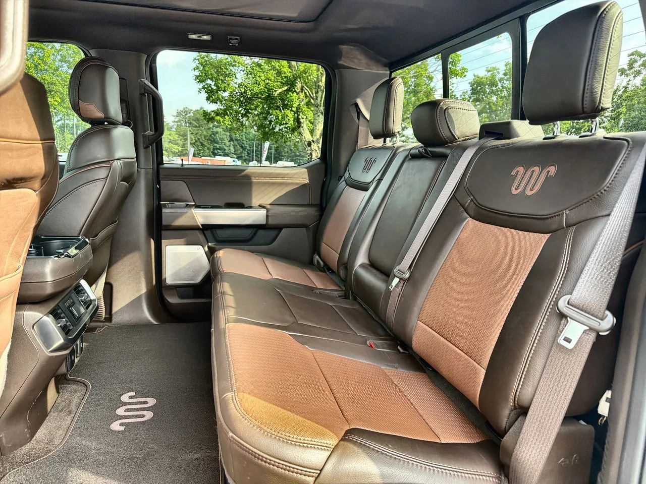 Used 2023 Blue Ford King Ranch image 20