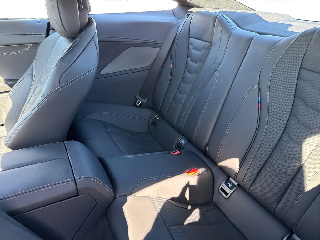 2026 BMW 8 Series 840i - Photo 9