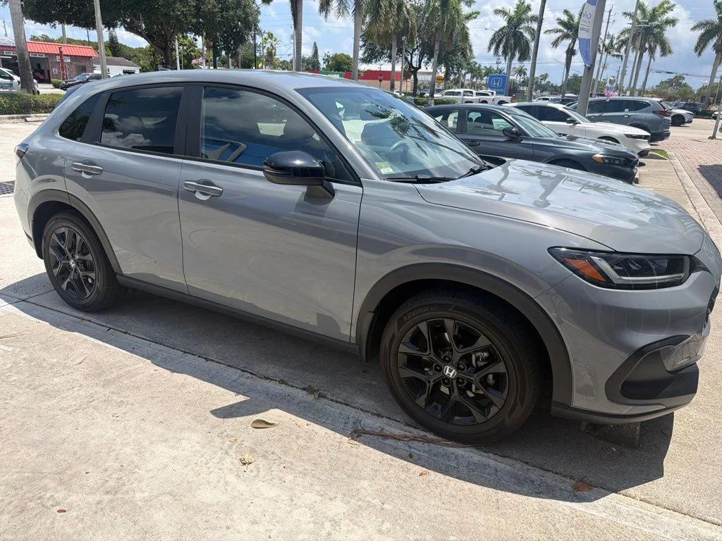 Certified Used 2024 Urban Gray Pearl Honda Sport image 4