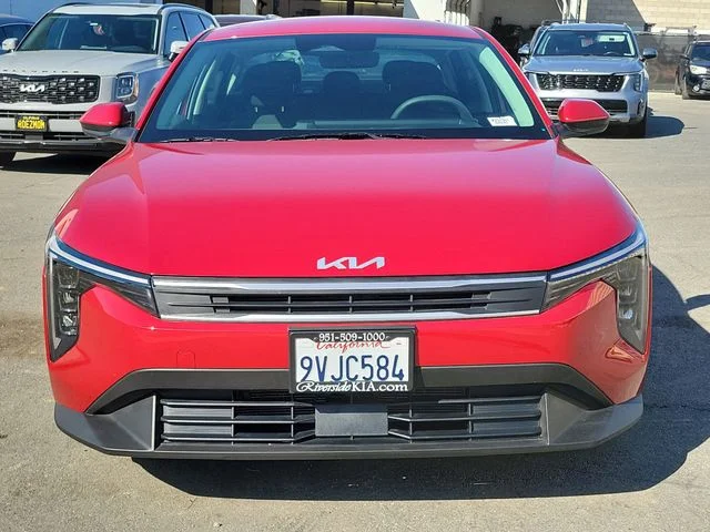 Certified Used 2025 Currant Red Kia LXS image 32