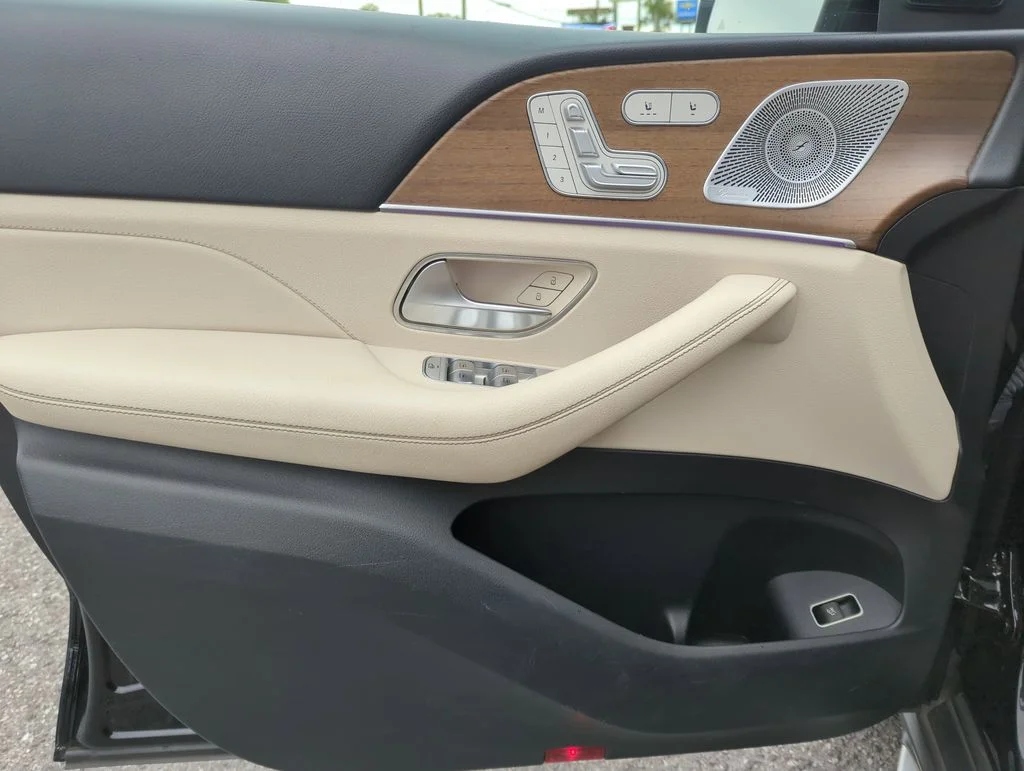 Used 2021 Black Mercedes-Benz GLE 350 image 18