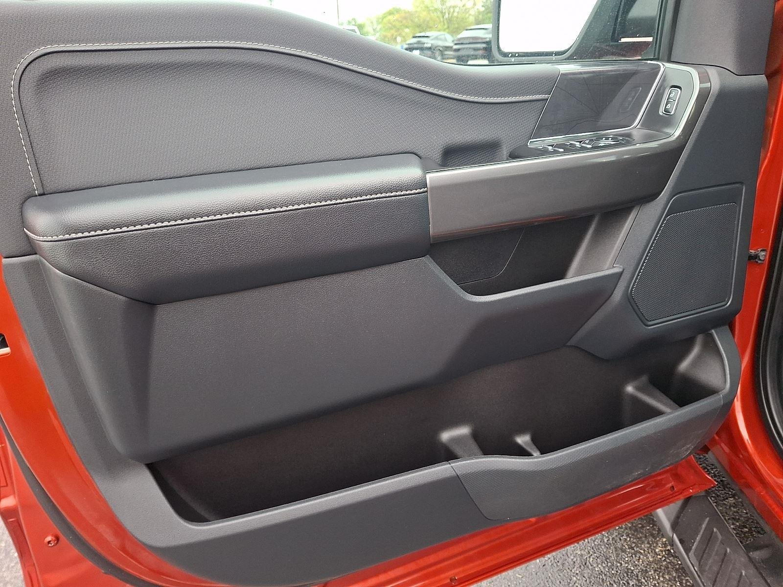 Certified Used 2023 Hot Pepper Red Tinted Clearcoat Ford XLT image 13