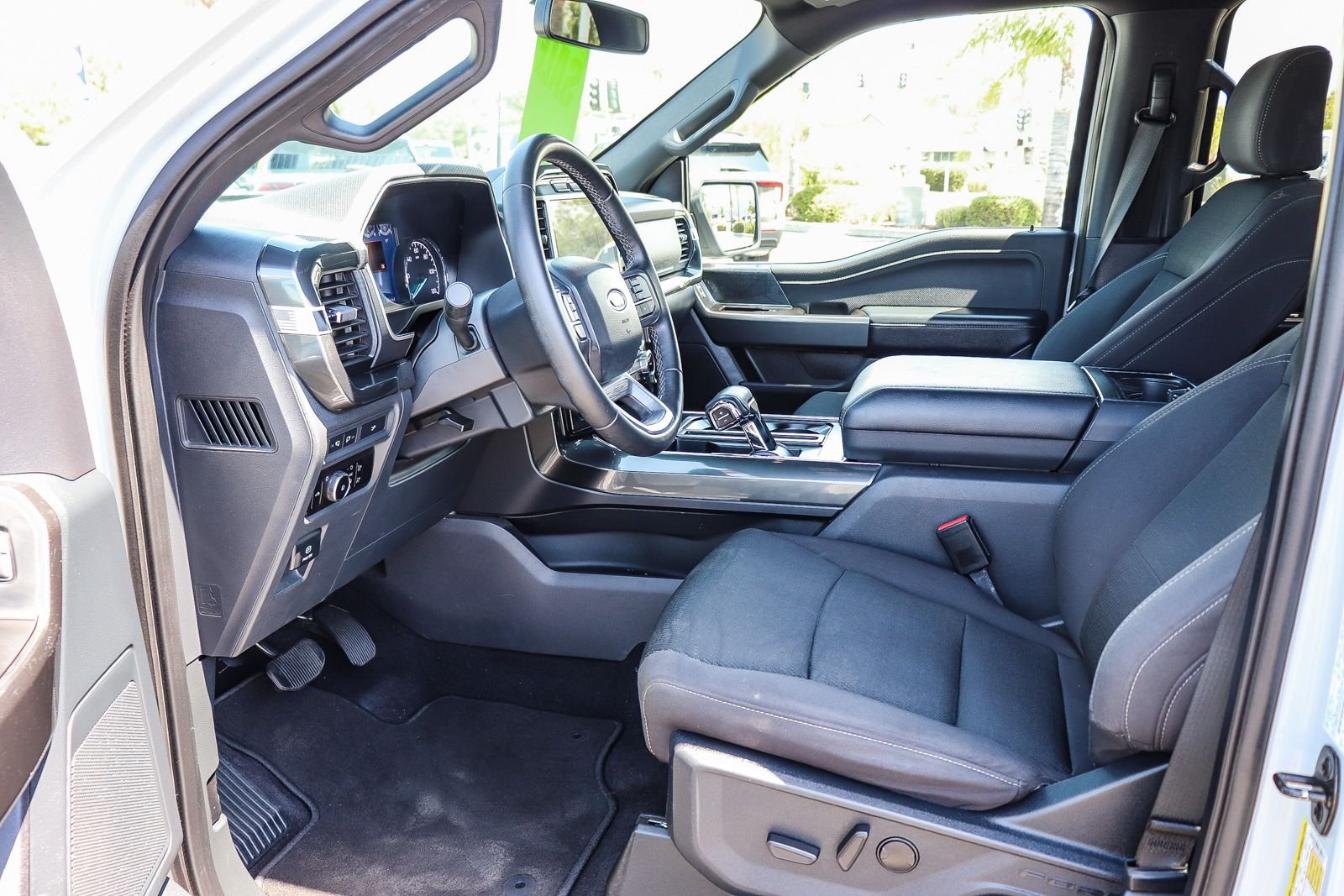 Certified Used 2023 Avalanche Ford XLT image 18