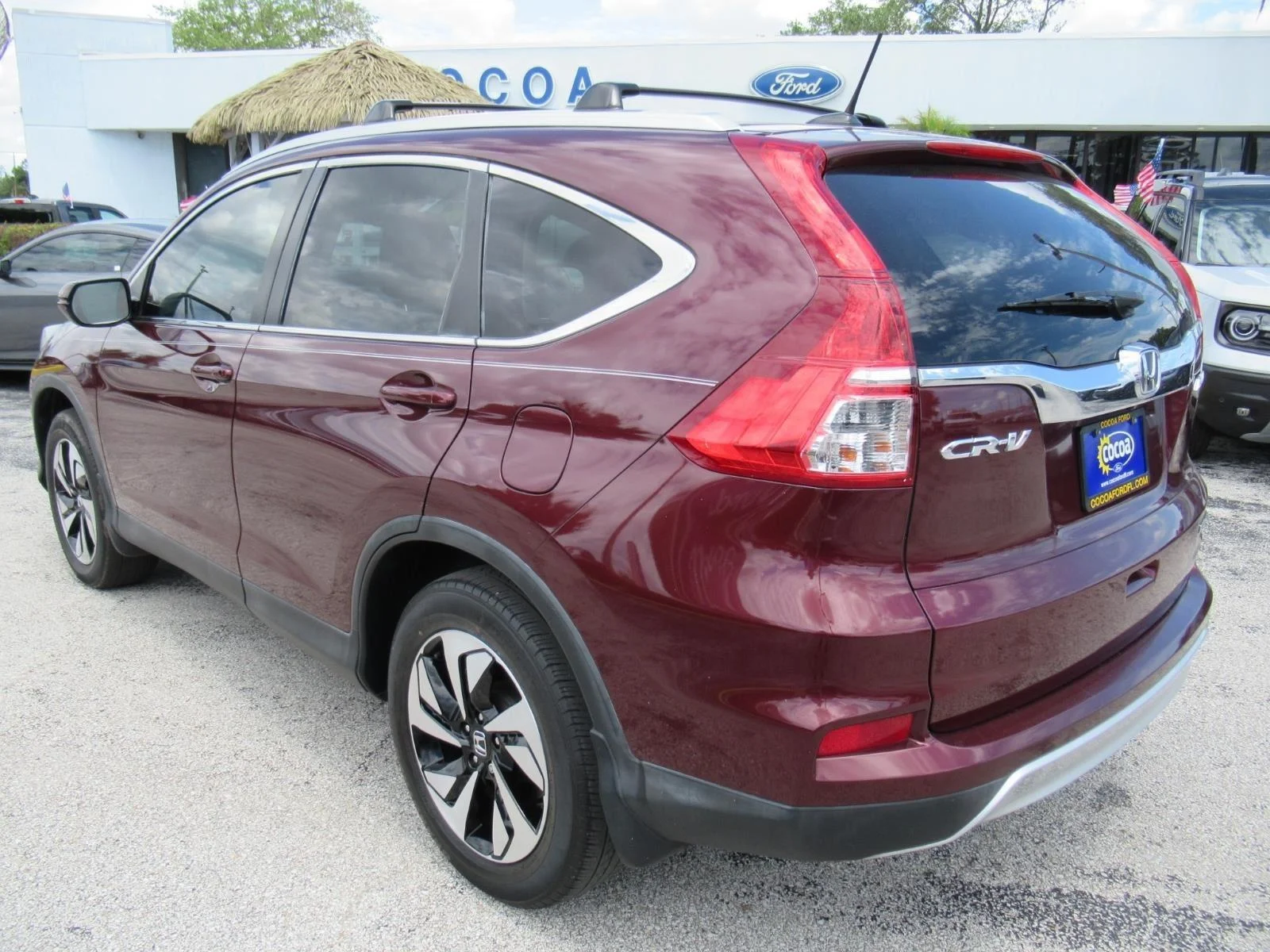 Used 2016 Burgundy Honda Touring image 5
