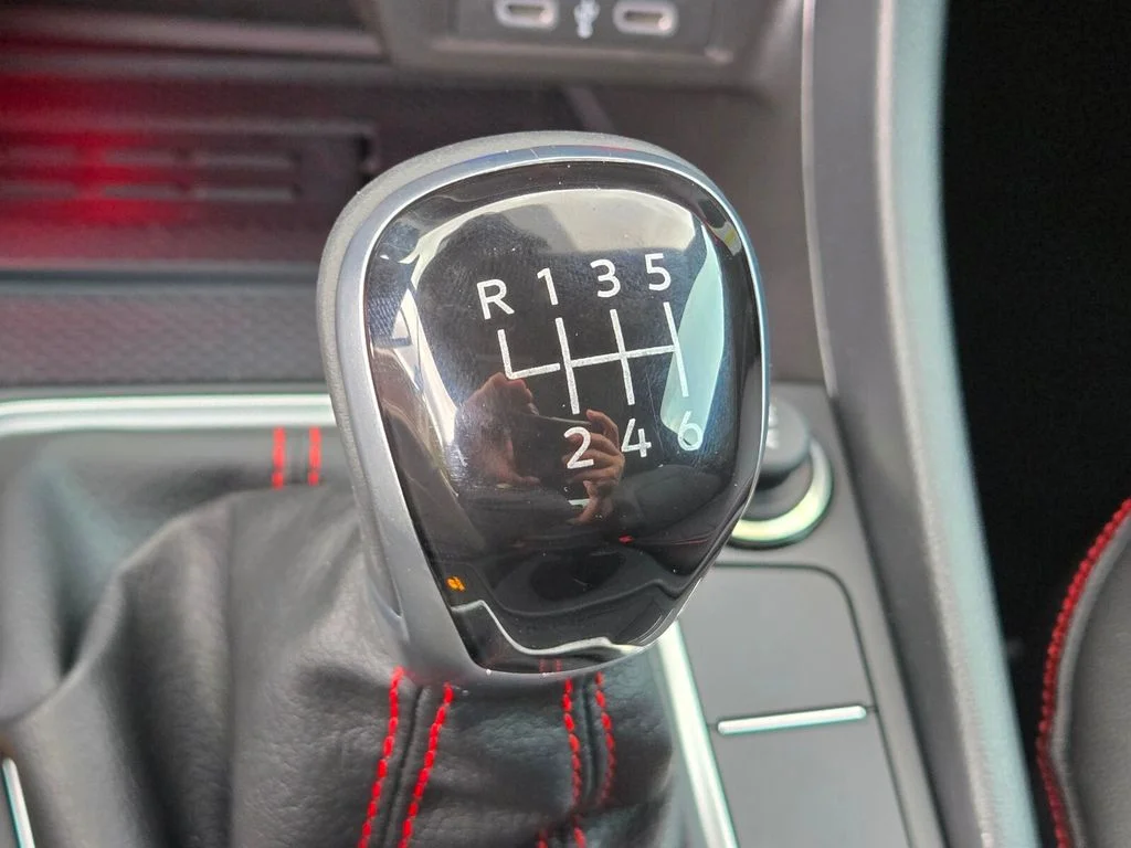 New 2026 Blue Volkswagen 2.0T Autobahn image 15