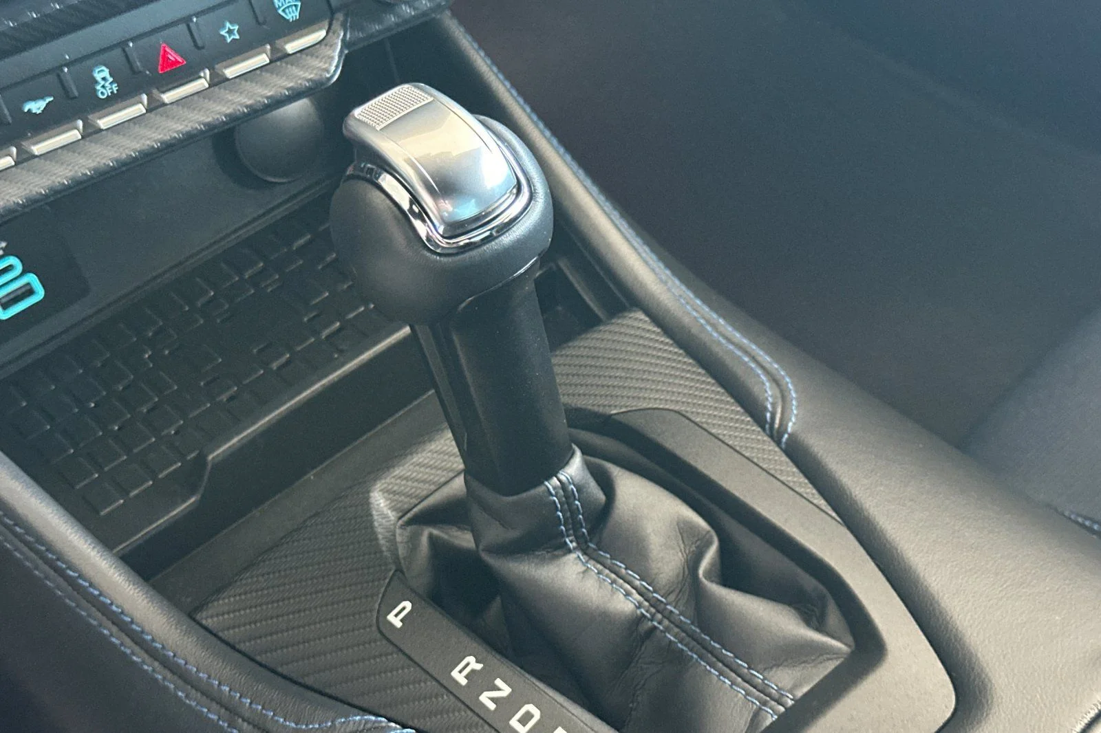 2024 Ford Mustang Dark Horse - Photo 18