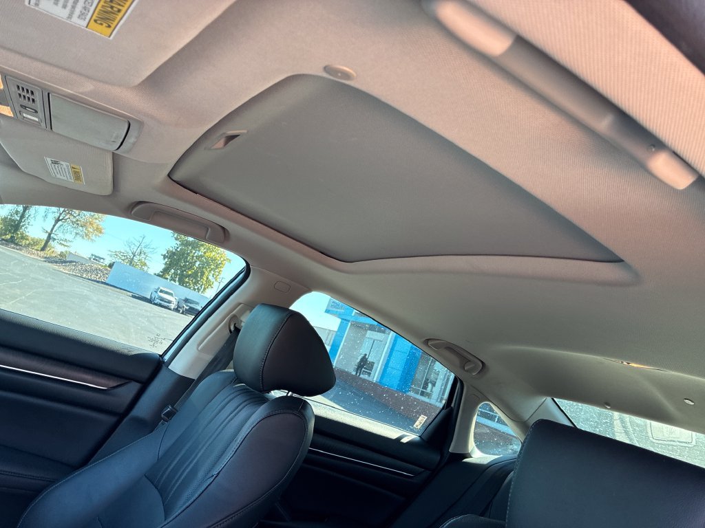Used 2022 Gray Honda Touring image 12