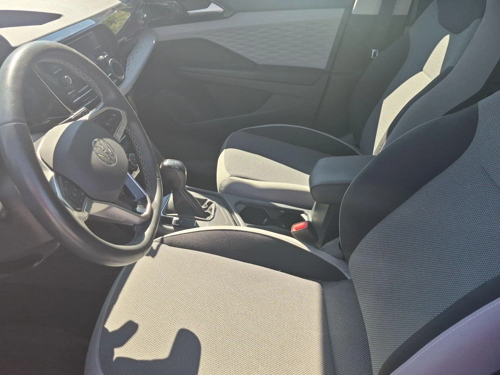 Used 2023 Dusk Blue Metallic VOLKSWAGEN  image 17