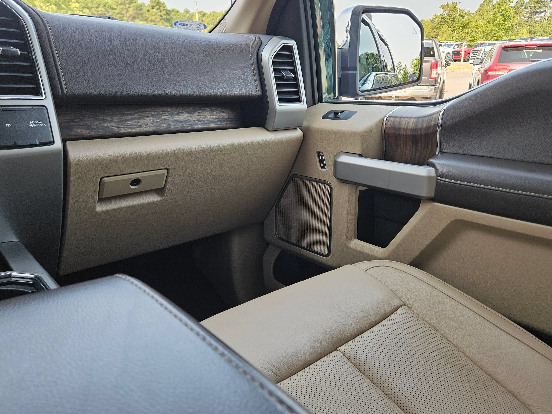 Used 2019 Silver Spruce Metallic Ford LARIAT image 11