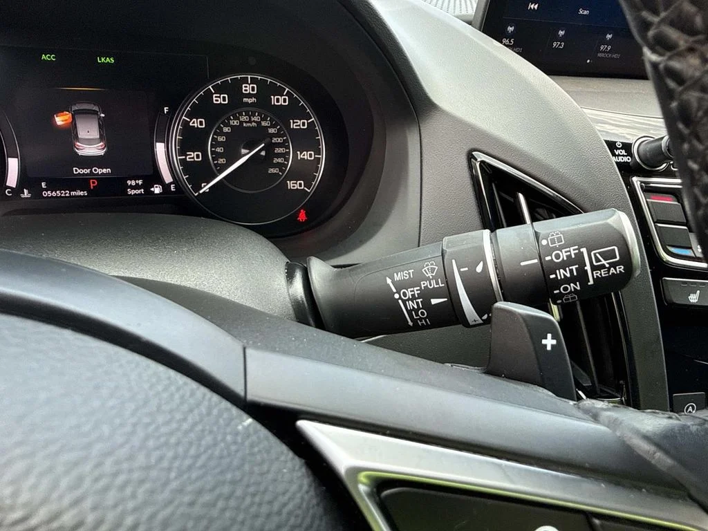 Used 2021  Acura Base image 38