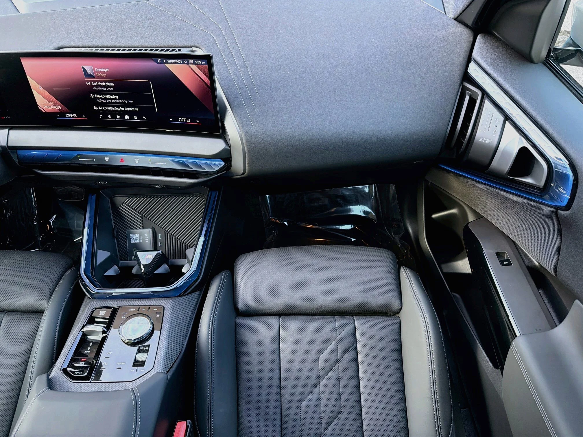 New 2026 Dune Grey Metallic BMW 30 xDrive image 18
