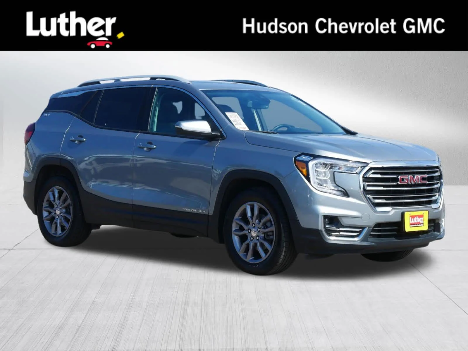 2024 GMC Terrain SLT AWD's photo