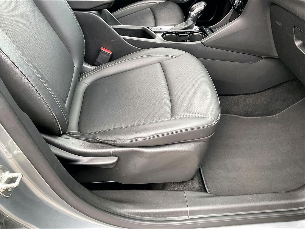 Used 2024 Gray Buick Sport Touring image 35